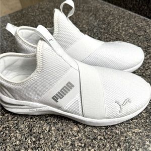Puma women’s shoes